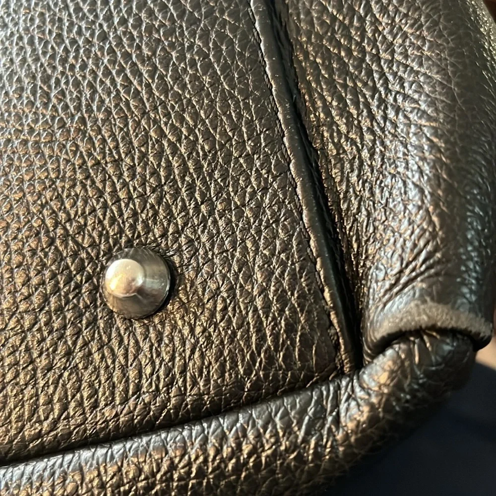 I MEDICI FIRENZE Italian black & tan pebbled leather purse / bag